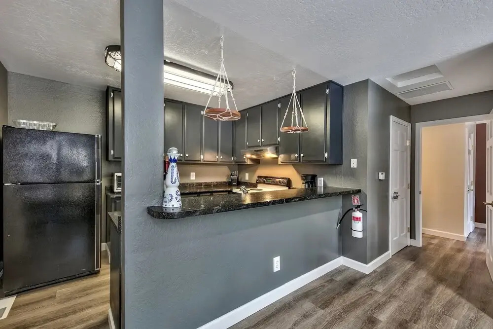 1418s The Skyline Retreat 3 Bedroom Home by Redawning