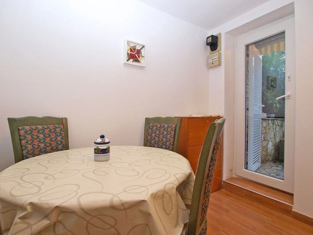 Apartment 1278