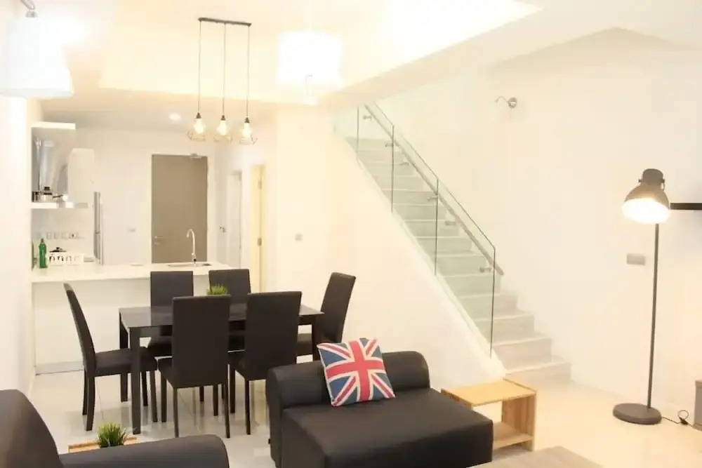 Mcity Duplex by SYNC
