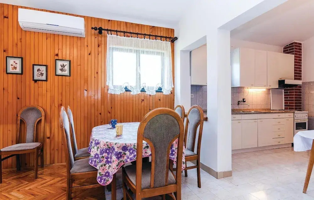Nice Apartment in Seline With 2 Bedrooms and Wifi