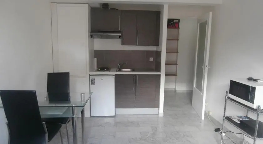 Studio Apartment Californie