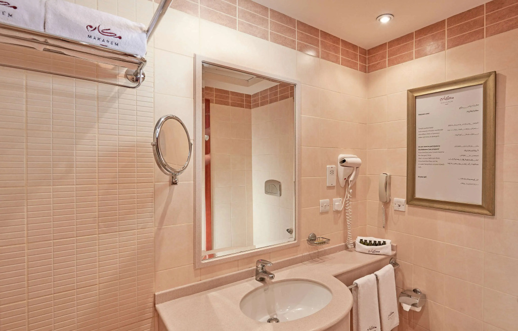Makarem Al Bait Al Azizia Hotel