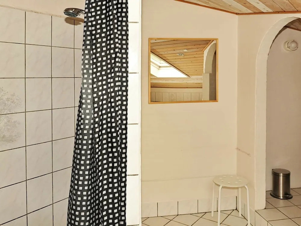 Luxurious Holiday Home in Henne With Fireplace in the Garden