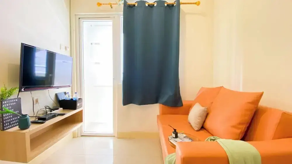 Good Choice And Restful 2Br Green Pramuka City Apartment Near Mall