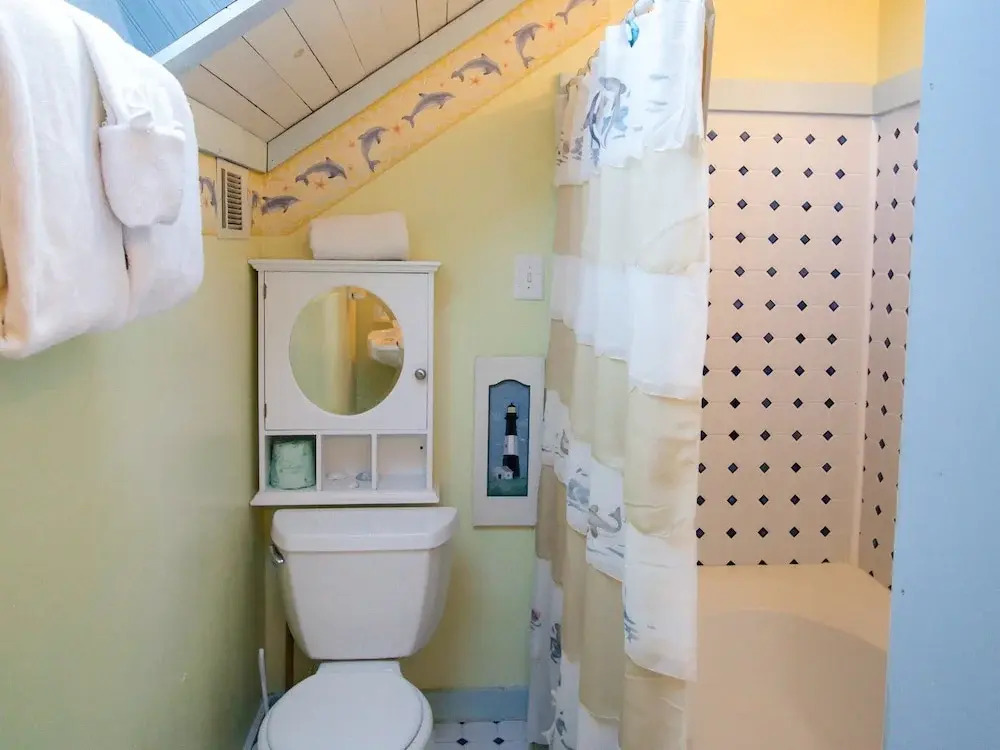 Tybee Island Inn Bed & Breakfast