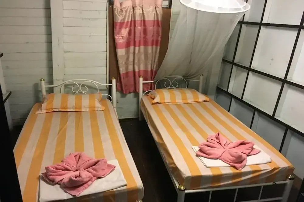 New Phiman Riverview Guesthouse