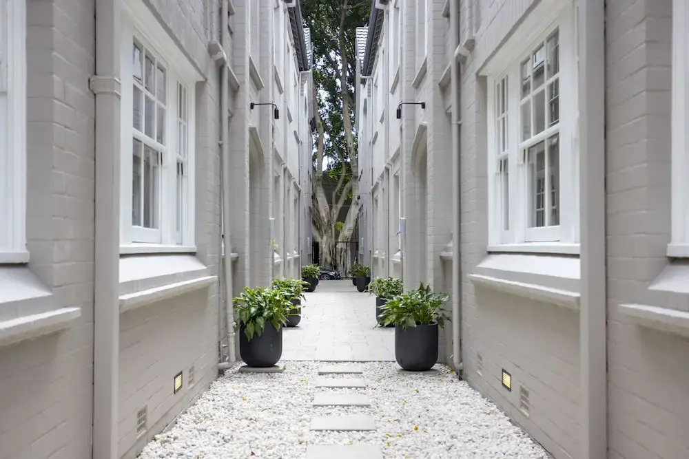 Mulwarree Avenue Apartments by Urban Rest