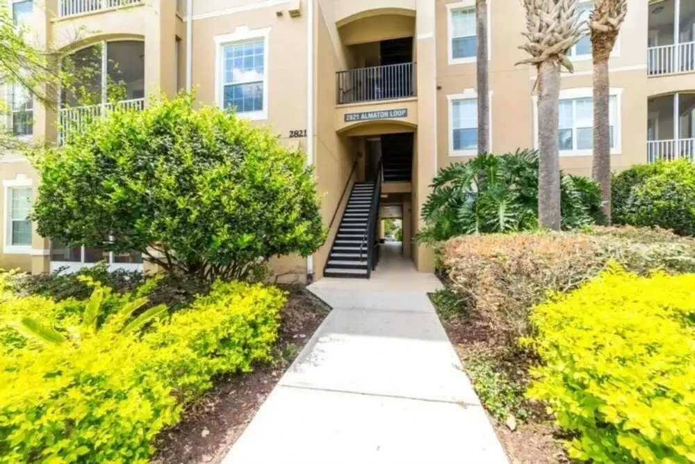 Stylish 3 Bedroom Bathroom Condo In Windsor Hills- 5 Minutes From Disney Townhouse by Redawning