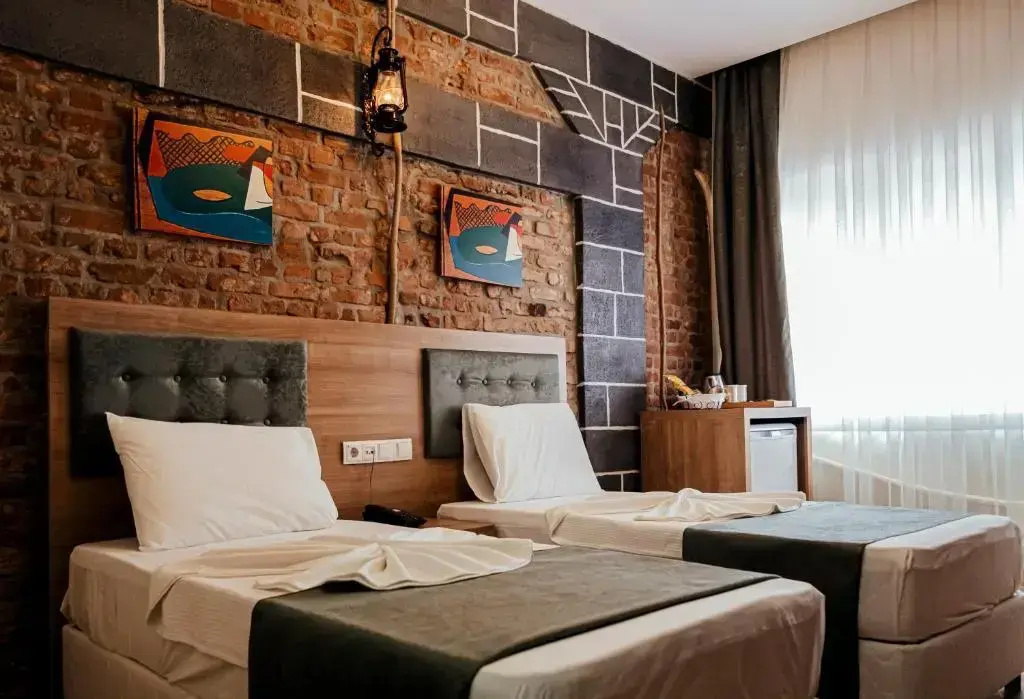 HASUNİ TAŞ HOTEL