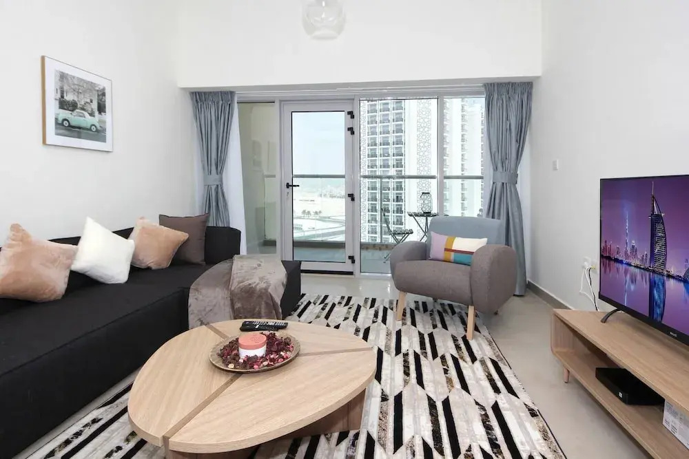 Amazing Shaista 1 Bhk Apartment