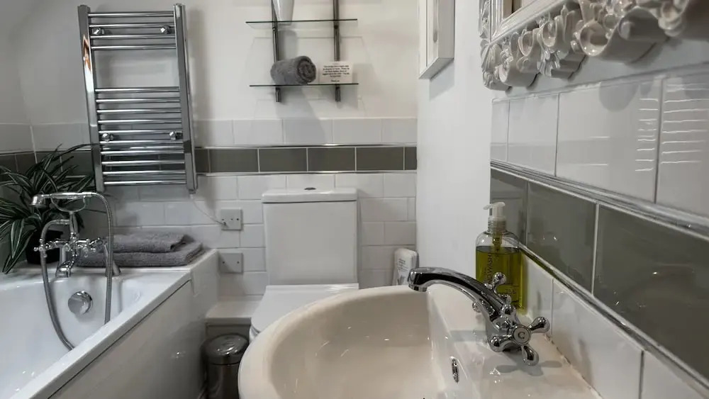 MONKLEIGH COACHMANS COTTAGE 1 Bedroom