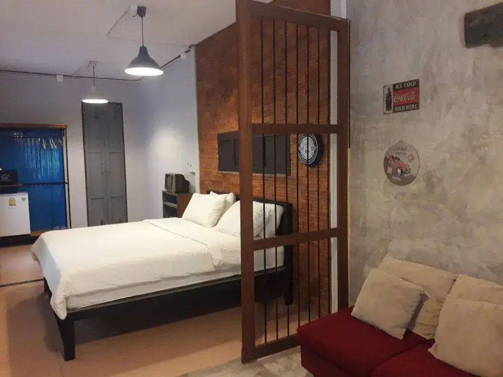 Baan Hotelier Resort