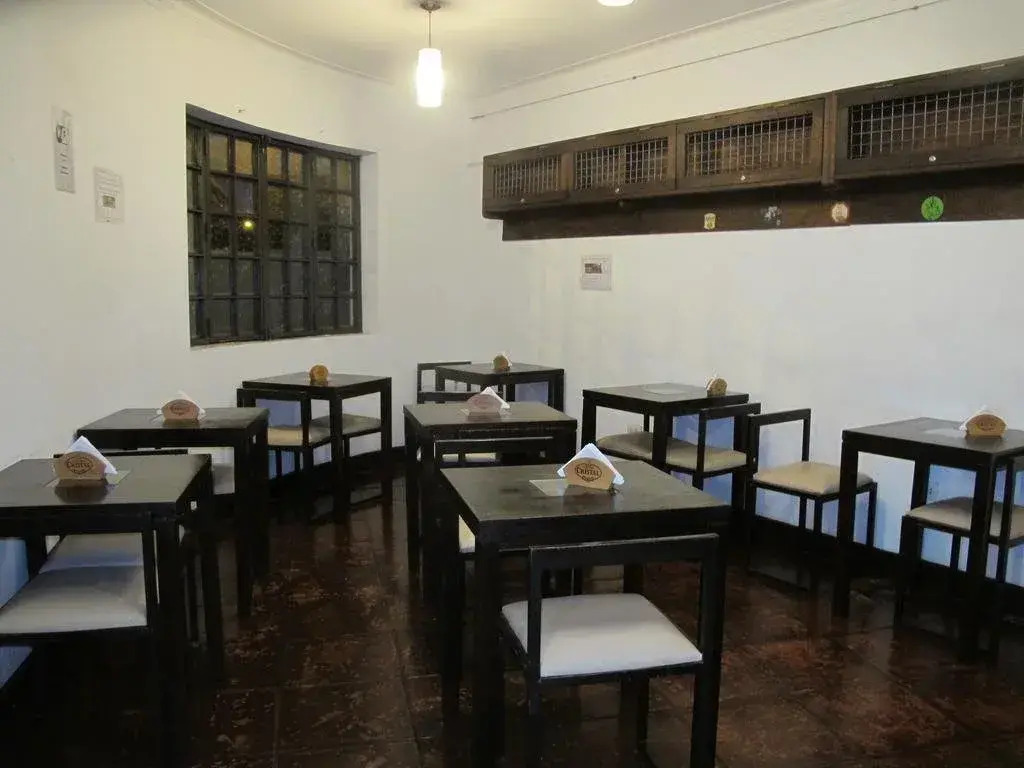 Nomade Backpackers Hostel