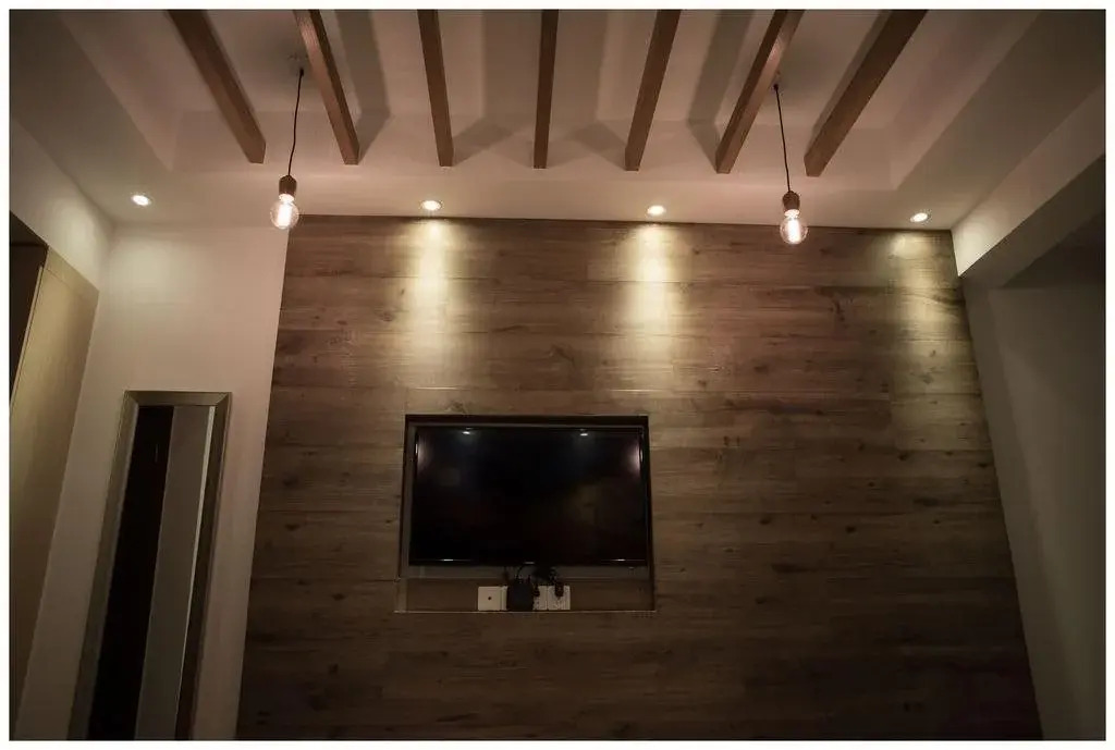 Revolver Theme Design Hotel