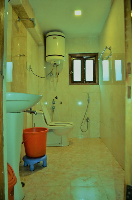 Hotel Palestine