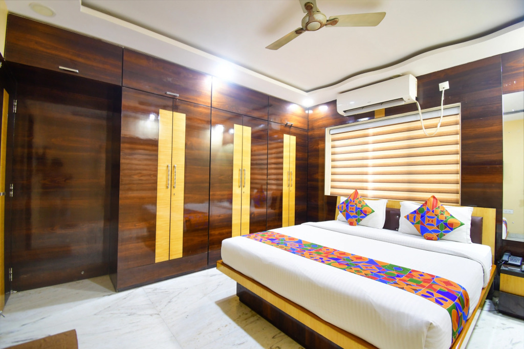 FabHotel Town Inn