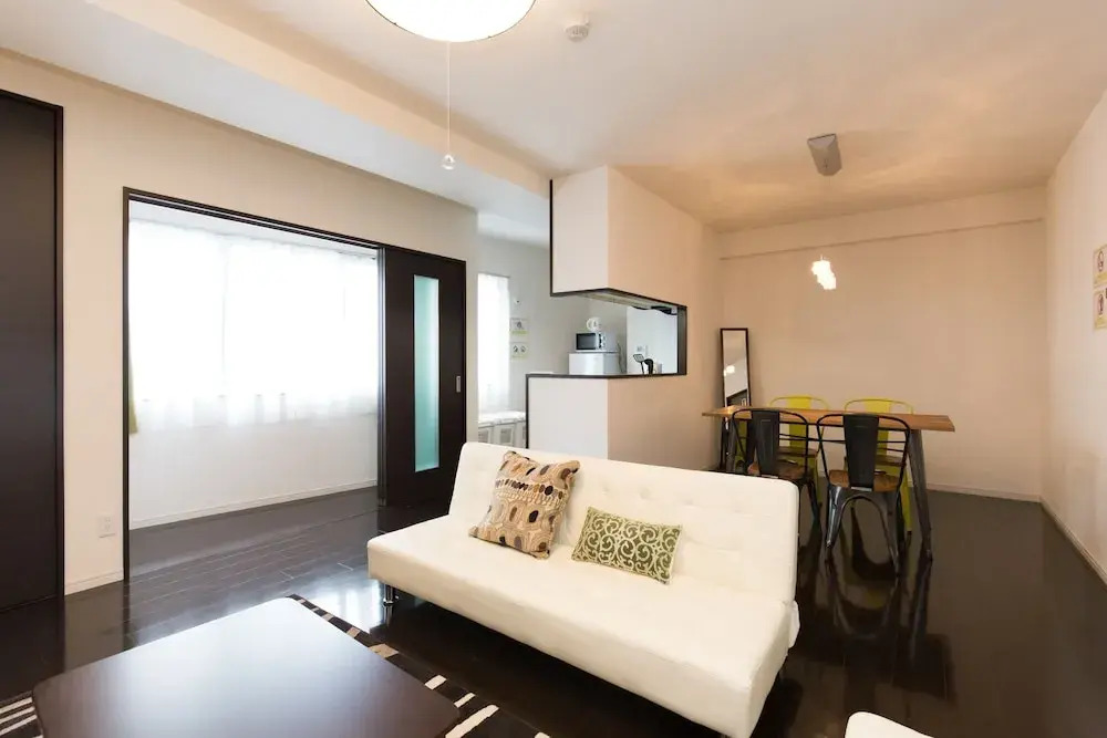 jostar house 402