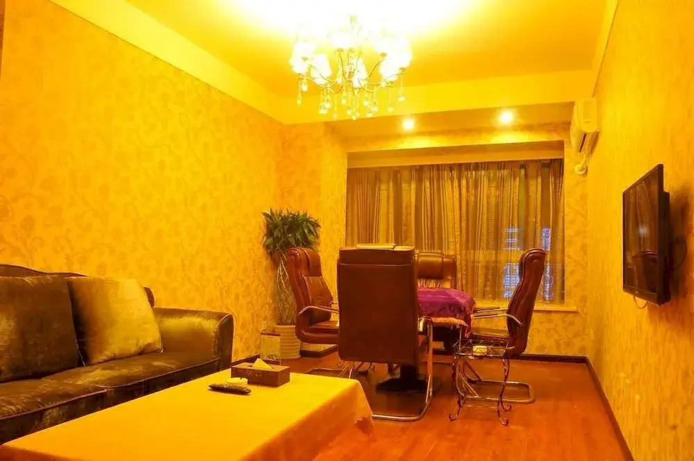 Helen Hotel Chengdu New Convention Centre