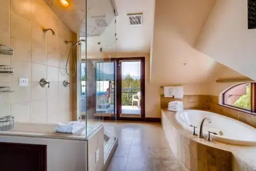 The Penthouse at Marina Park