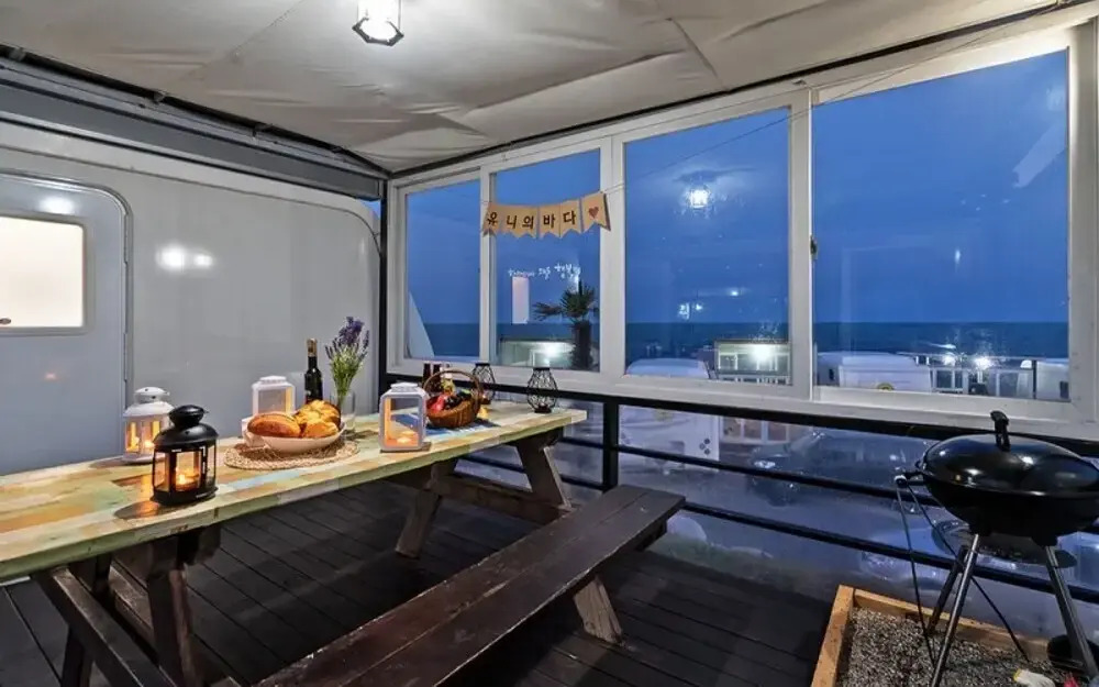 Pohang Unis Sea Caravan Guryongpo Branch