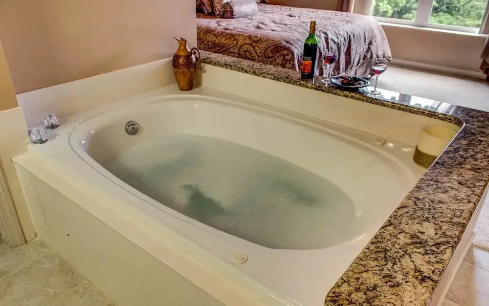 Whispering Pines 444