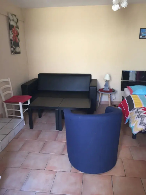 Akila 2
