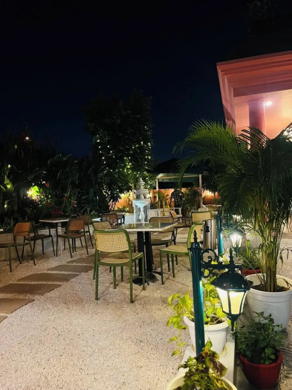 Artistik Abode by Stay Banaras