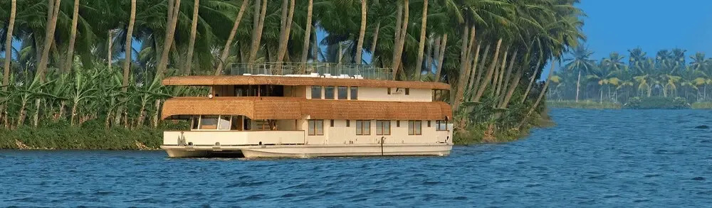 The Oberoi Motor Vessel Vrinda