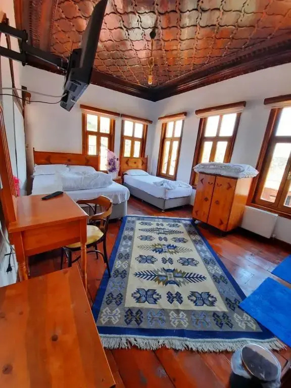 Tarihi Taşkıran Otel