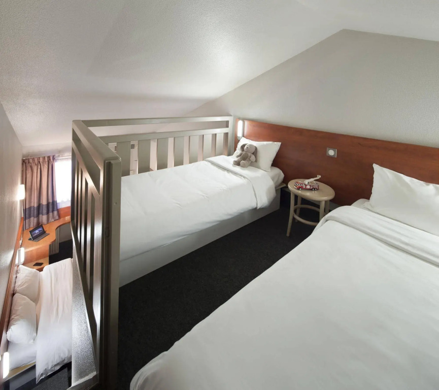 B&B HOTEL La Rochelle Angoulins