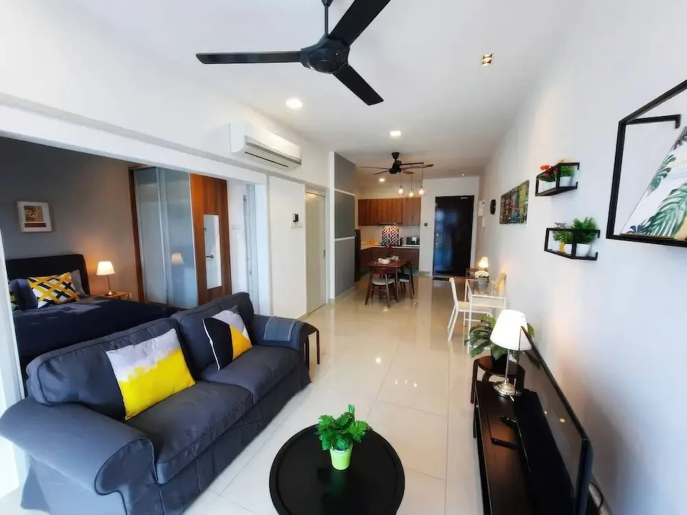 Ciao Pacific 63 Residence Apartments
