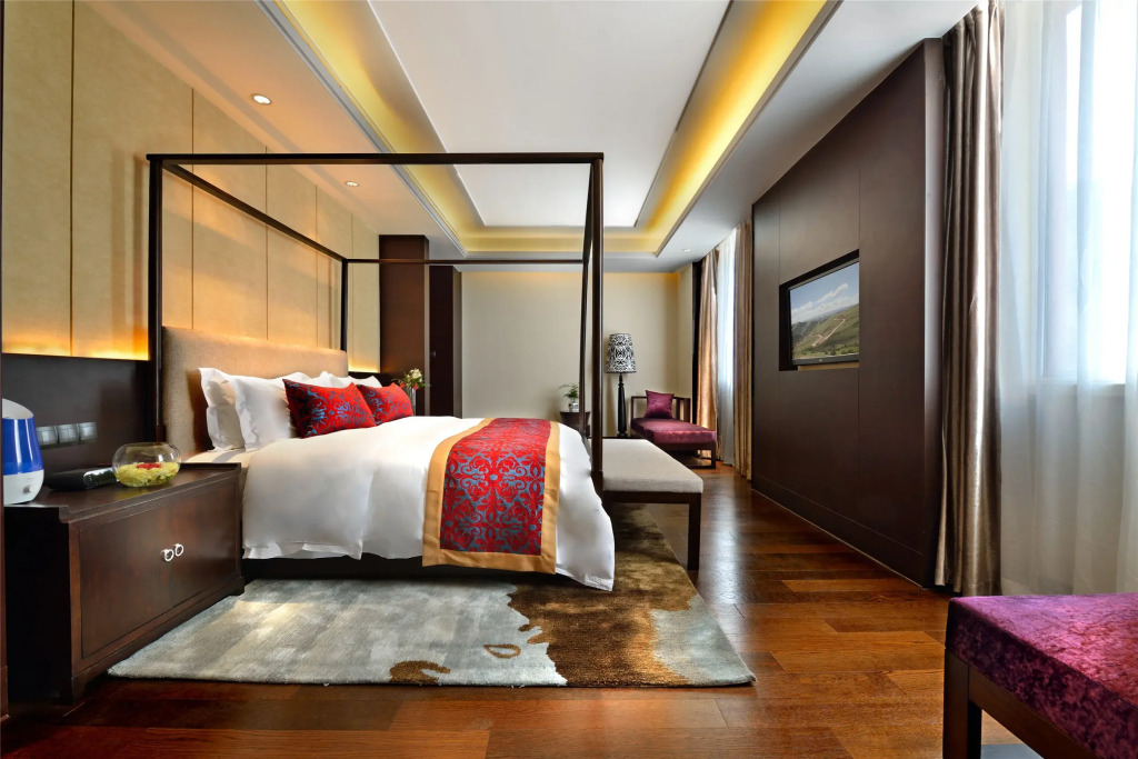Crowne Plaza Yading