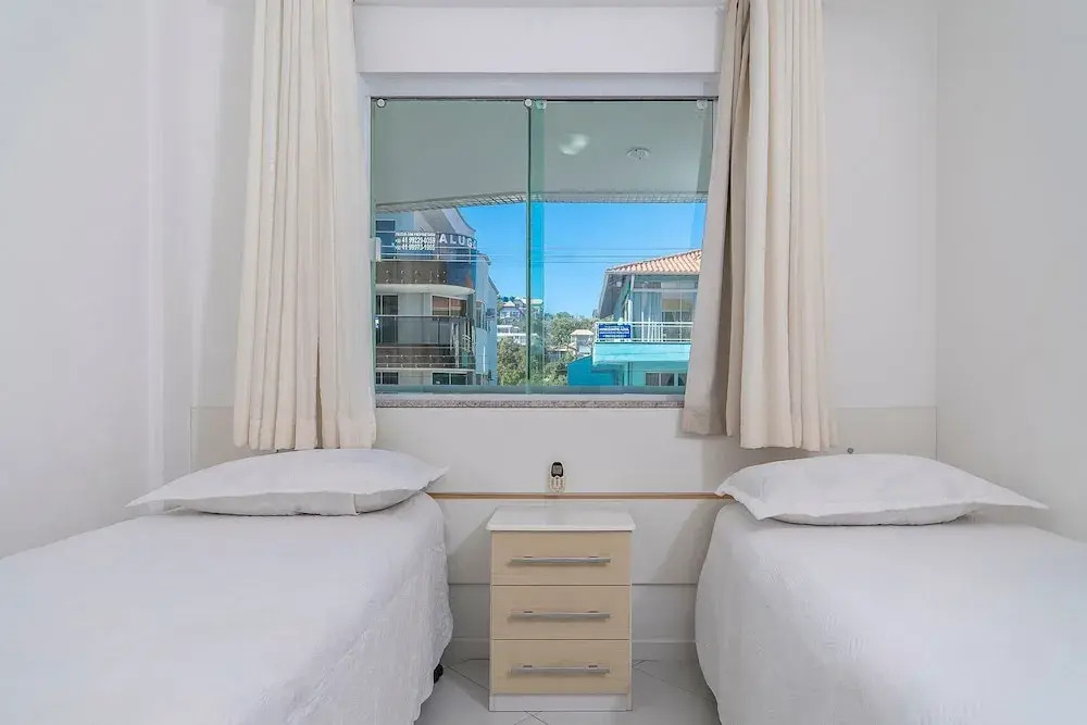 839 -Apartamento 2 dormitórios Bombinhas