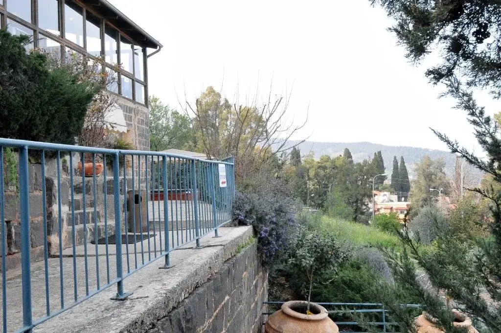 Shulamit Inn