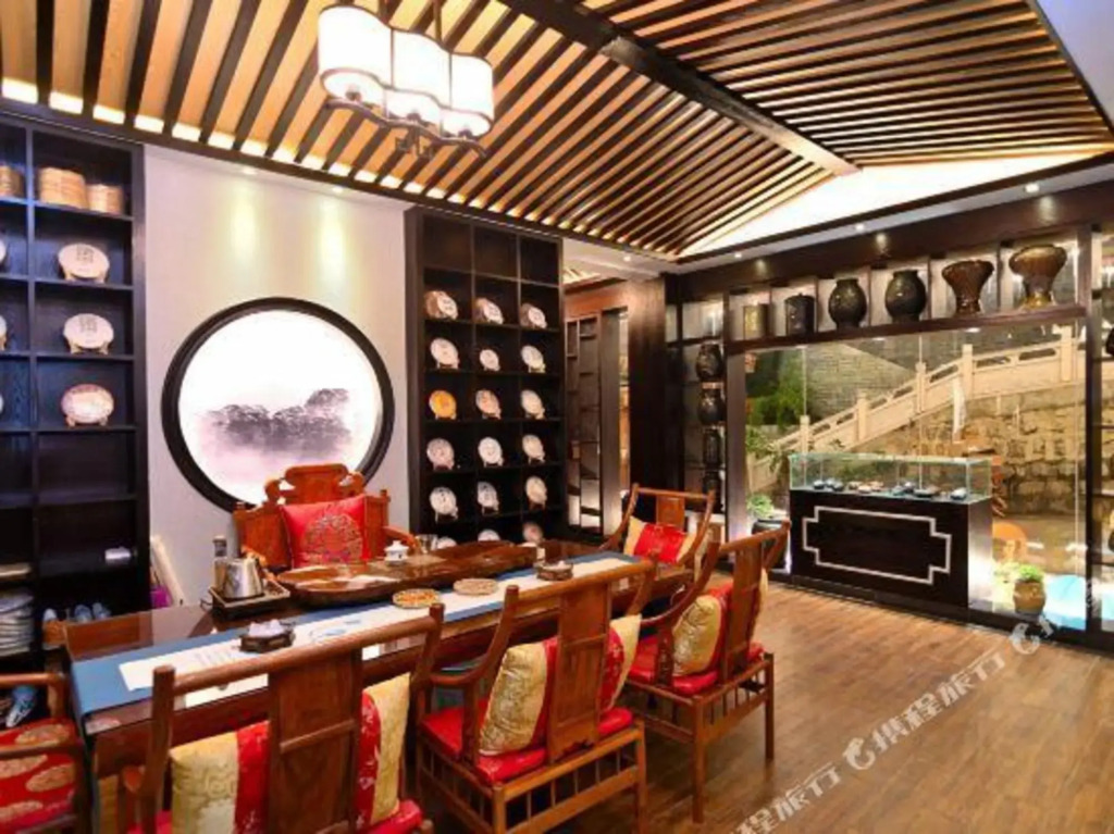 Yongxian Hot Spring Resort Hotel