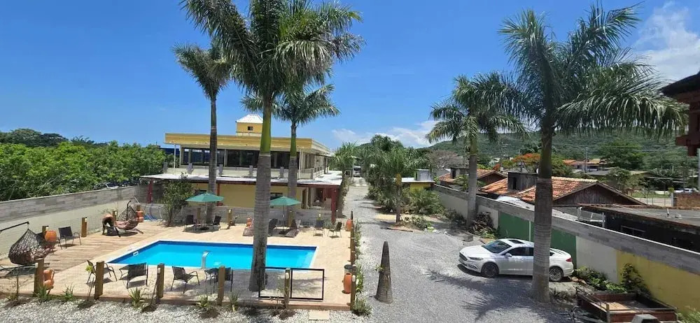 Hotel Barra da Ferrugem Eco Village