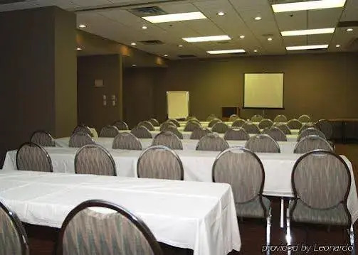 Emerald Crown Hotel
