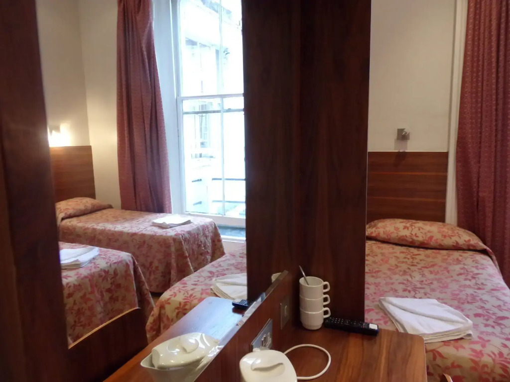 Wedgewood Hotel
