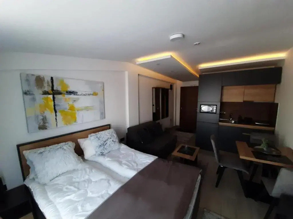 TeonaLux Milmari Resort P84