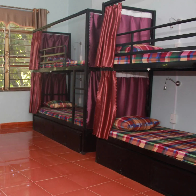 QT Hostel