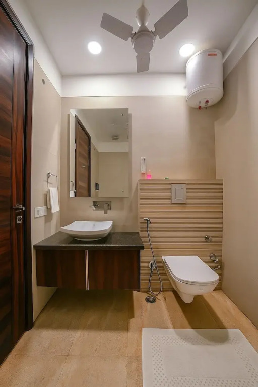 Hotel Grand Regency by JMD Group Near Delhi IGI Airport