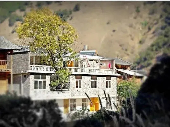 Far Away Inn