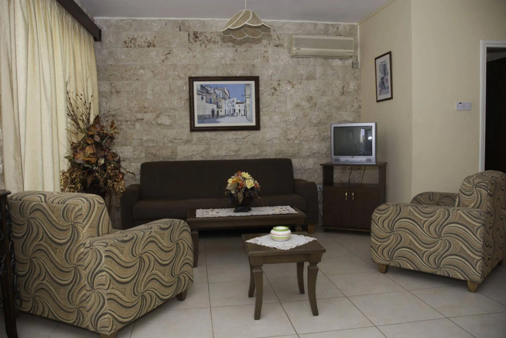 Kotzias Apartments