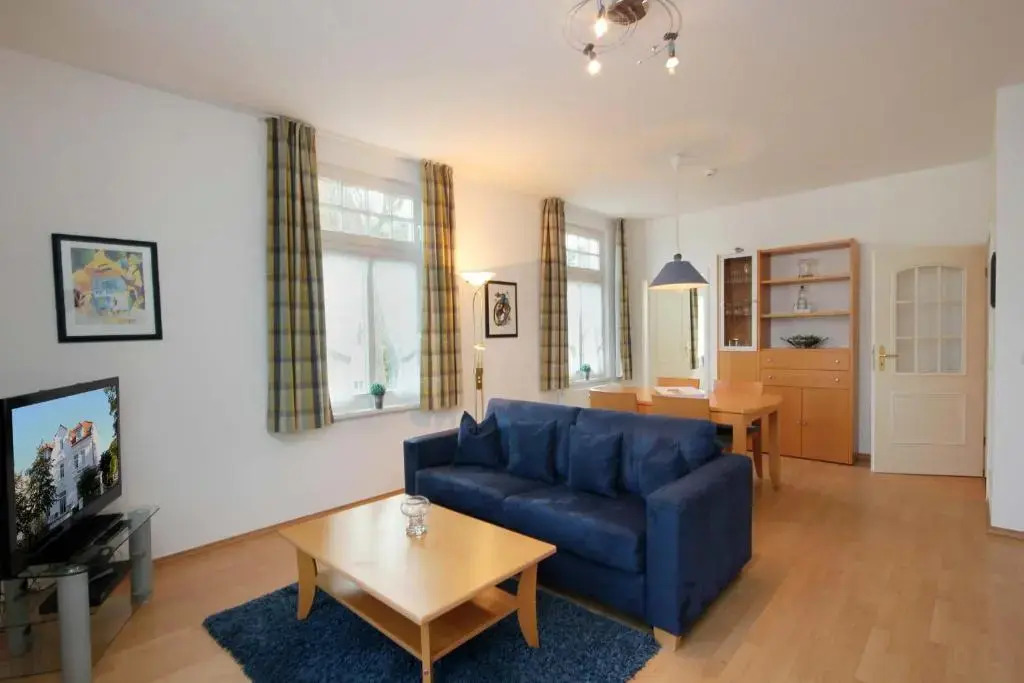 Ferienwohnung-7-Auszeit-in-der-Villa-Annabelle