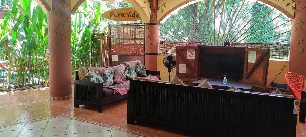Cool Vibes Beach Hostel