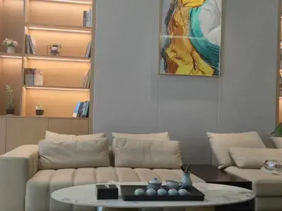 Home Inn Subai Yun Hotel (Chengdu Jintang Huaizhou New Town)