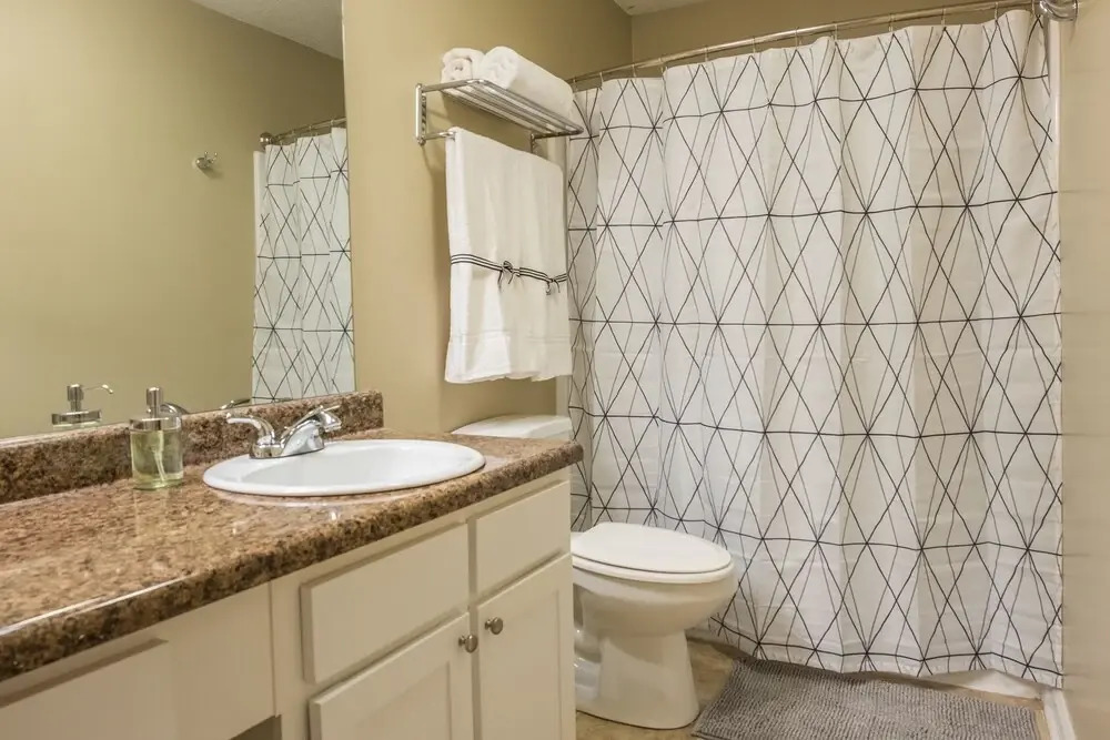 Centrally Located Uptown Apartments