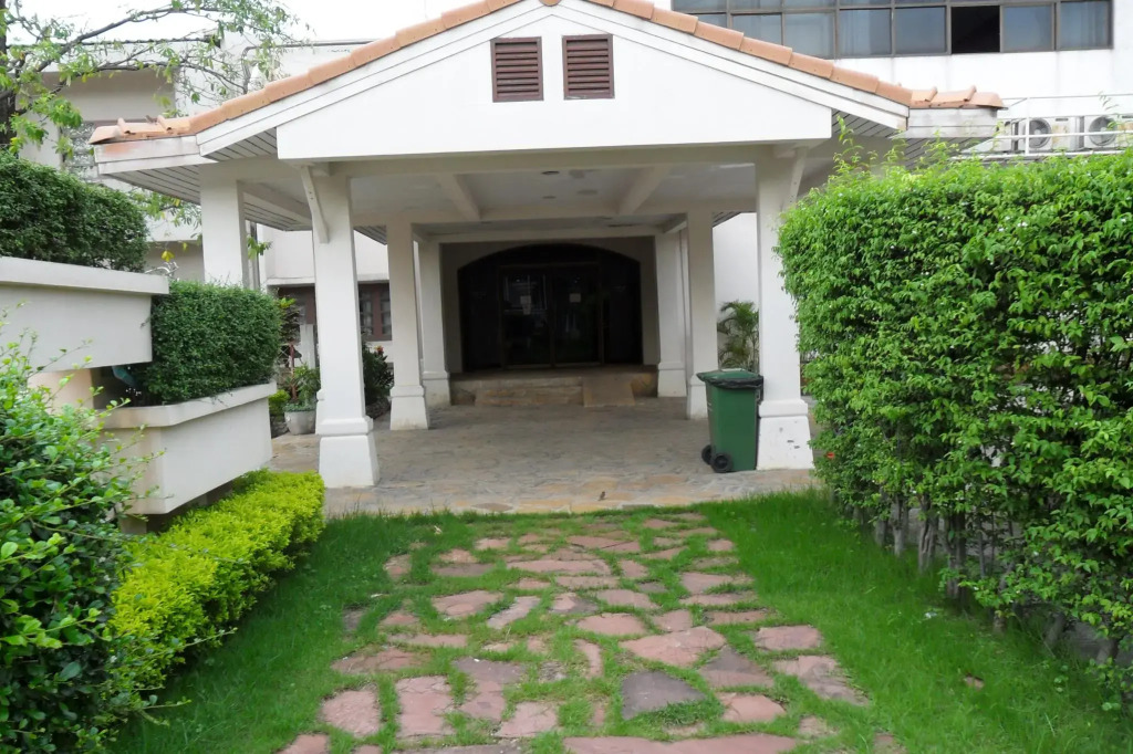 Saraburi Inn
