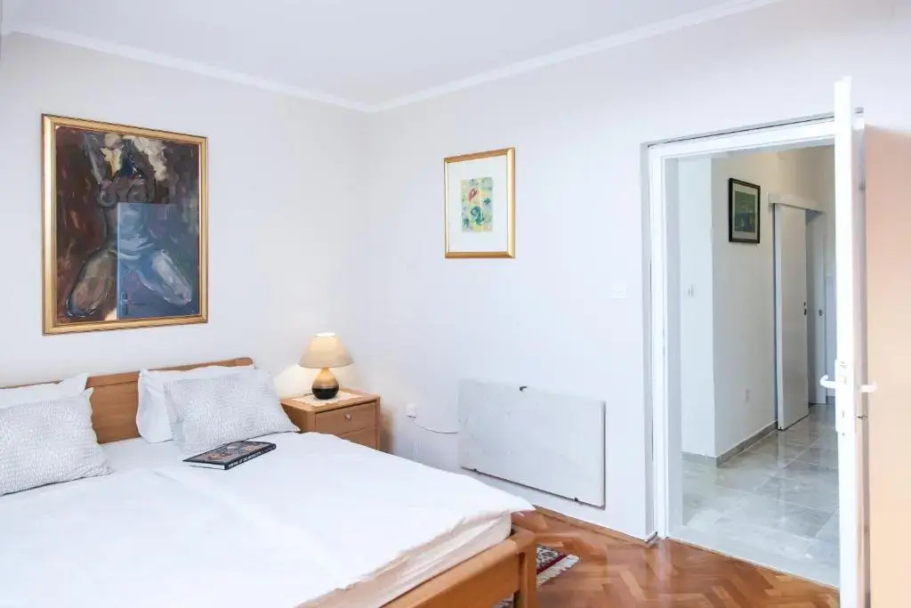 Apartments Rafaj