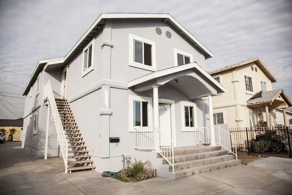 Los Angeles Extended Stay Hostel